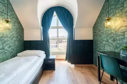 2_hotel-enziana-wien-einzelzimmer-zimmer.webp
